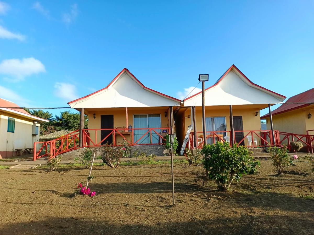 Cabanas Te Pito Kura Hanga Roa Exterior photo