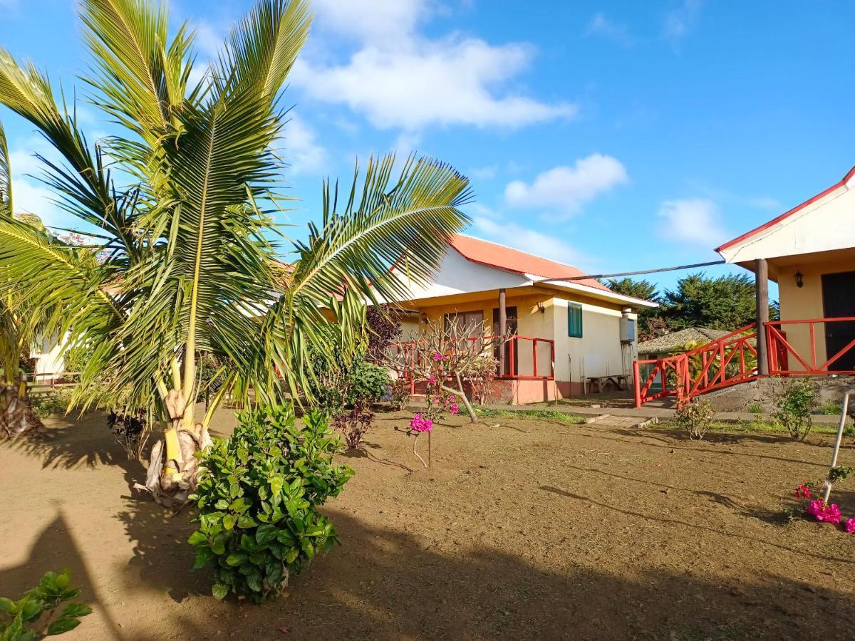 Cabanas Te Pito Kura Hanga Roa Exterior photo