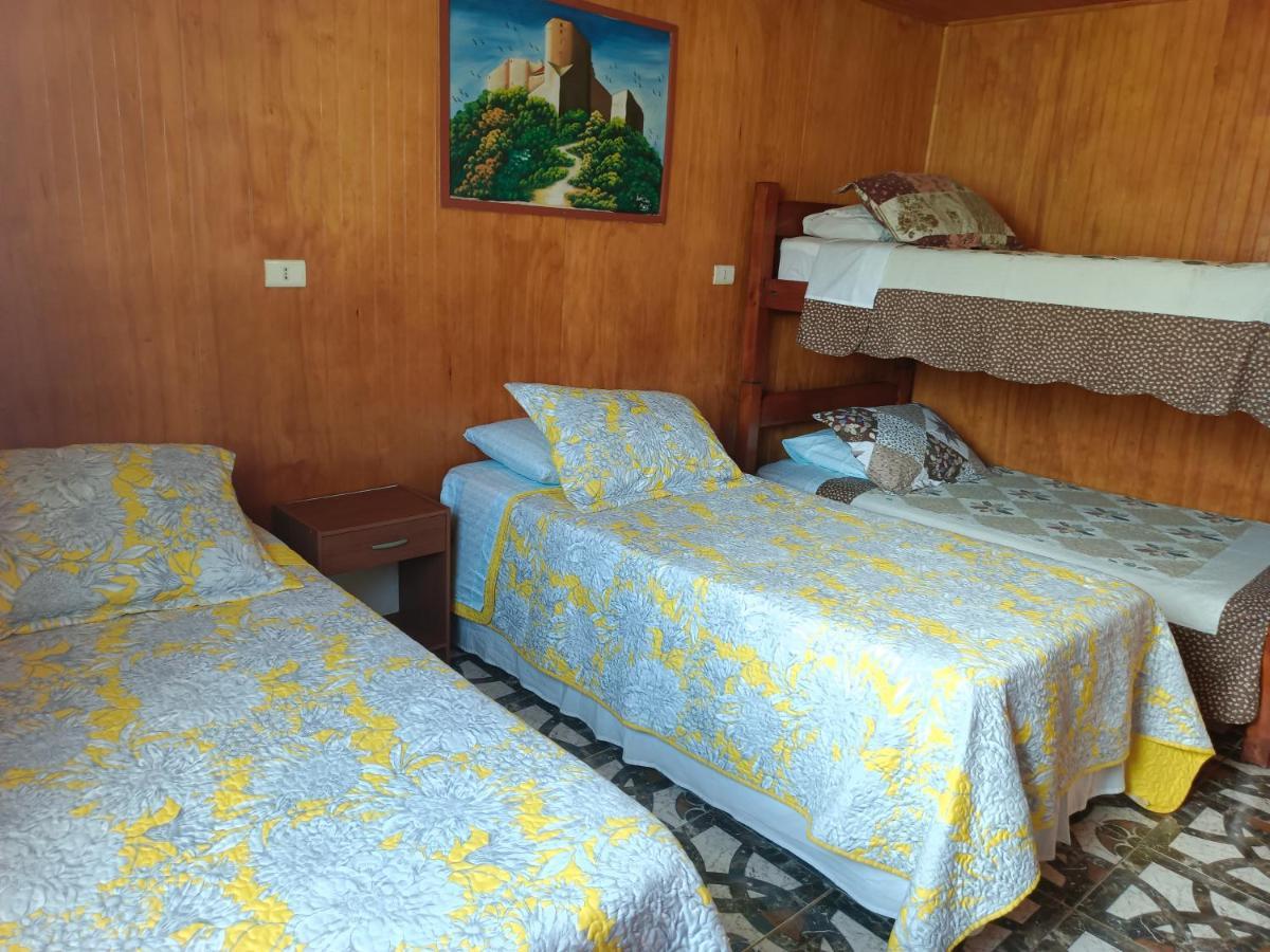 Cabanas Te Pito Kura Hanga Roa Exterior photo